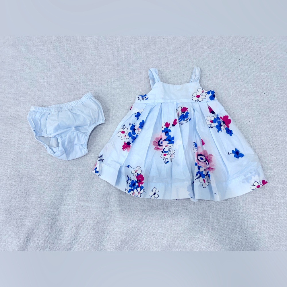 Gap baby girls 3-6 months dress set